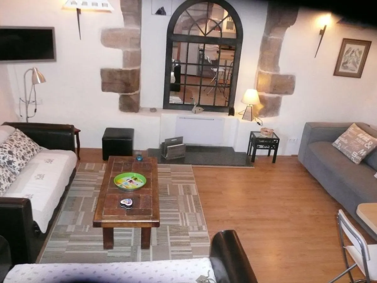 DINAN Gîte La Priquetais Trévron Hébergement de vacances